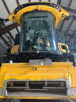 New Holland CX 8.90