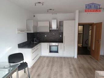Pronájem velice pěkného bytu 1kk s terasou, ulice Masarykova