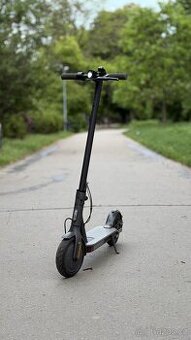 Xiaomi scooter elektrokoloběžka