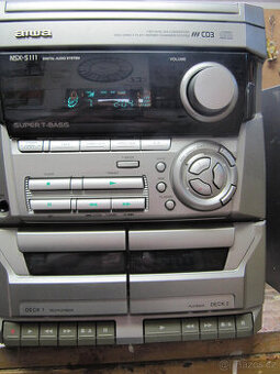 AIWA NSK-S111 digital audio system