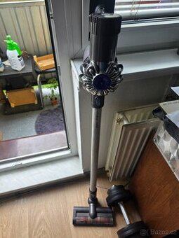 DYSON V6 SLIM PRO