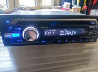 Sony MEX - BT 2700 . Bluetooth