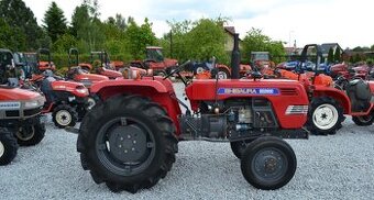 Japonský traktor 29 HP, rok 2005 – původní lak, TOP stav