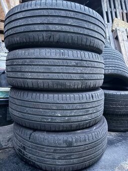 225/60/18  MICHELIN