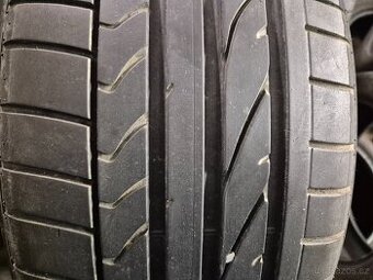 215/40 R17 BRIDGESTONE (2x6 2x5,5mm) č.16276