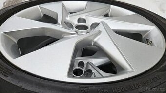 TOP ALU kola Jaguar 20" – zimní, Pirelli 95 %