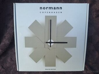 Nástěnné hodiny Normann Copenhagen Watch Me  NOVÉ