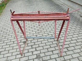 Ohýbačka plechu