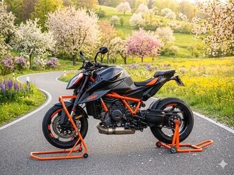 KTM 1290 Super Duke R - výfuk