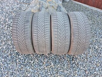 Zimni pneu 235/45R18 98V Nexen