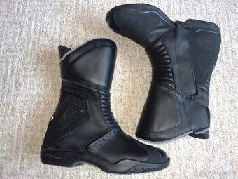 FORMA - moto boty