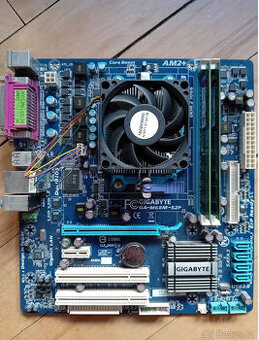 Gigabyte GA-M68M-S2P AM3, Proc.Athlon II X2 245e, Ram 4GB.