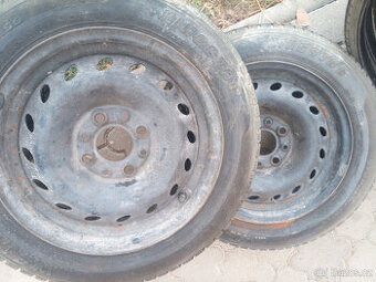zimní kola 145/70 r13