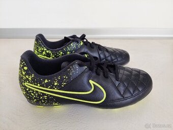Juniorské kopačky NIKE TIEMPO, vel. 36,5