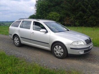 Škoda Octavia II 2