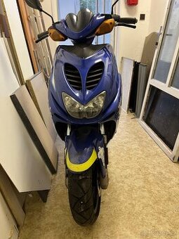 Skútr Yamaha YQ Aerox50(Valentino Rossi)