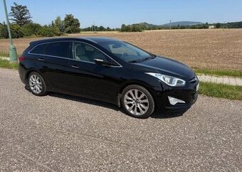 Hyundai i40 WG 1,6 CRDi automat Tažné nafta