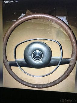 mercedes benz volant