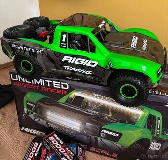 Prodám Traxxas UDR