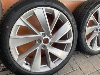 VEGA2  silber orig.skoda Kodiaq 5x112 8jxR20 ET 45 VW 235 45