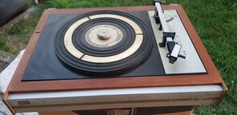 Tesla -Supraphon gramofon
