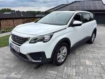 Peugeot 5008 1.2i 96kw 7 míst