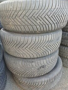 Hankook 235/55 R18