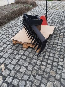 Hrábě na bagr