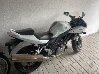 Suzuki SV 650