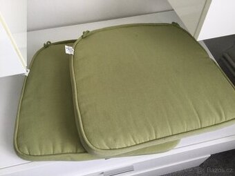 2 velke podsedaky na kresla/zidle - 1