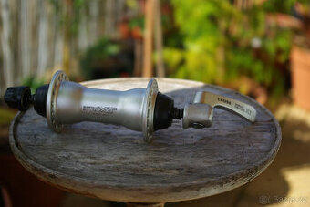 retro predni naboj Shimano XT HB-M750