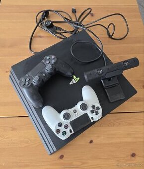 PlayStation 4 Pro + 2x Dualshock + kamera