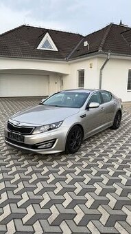 KIA OPTIMA 2.0i 110Kw FULL HYBRID