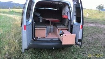 vestavba vw caddy