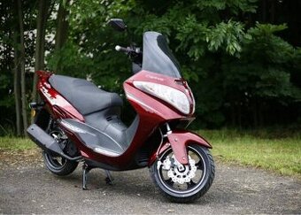 Pronájem/Прокат skútru 125ccm s ř.p.B