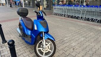 Pronájem/Прокат skútru 125ccm s ř.p.B