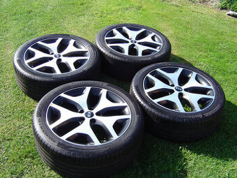 4XLETNÍ HLINÍKOVÁ KOLA ORIGINÁL KIA 245/45 R19..TOP