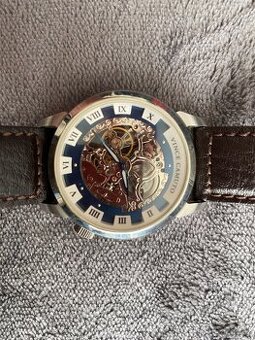 Vince Camuto