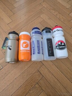 cyklisticka láhev Specialized, Evoc a jine a podsedlova šna - 1