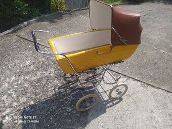 Retro kočárek