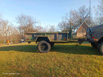 Vlek, trailer US Army.