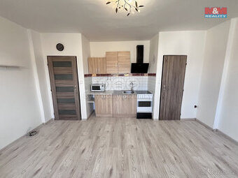 Pronájem bytu 1+kk, 28 m², Rakovník, ul. S. K. Neumanna