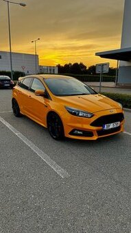 Focus ST 250 - 1
