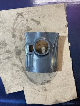 Kryt karburátoru ČZ