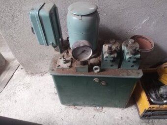 Hydraulická jednotka