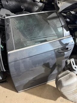 Zadni leve Dvere Sklo VW Volkswagen Passat B7