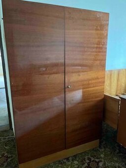 stará škřin + peřiňák