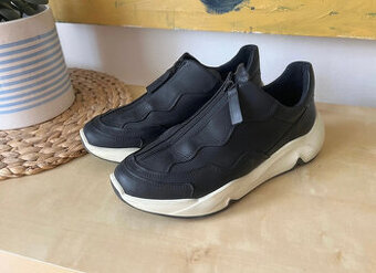 Kožené boty Ecco - top stav