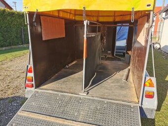 Garážovaný přepravník