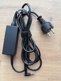 Originální adaptér (nabíječka) pro notebooky HP – 65W.